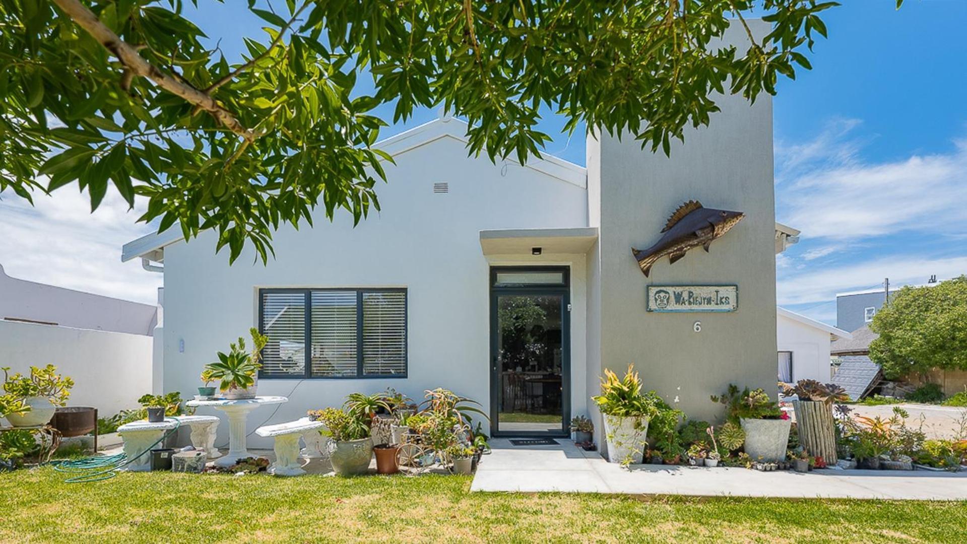 Oceans Cottage ストロイスバーイ エクステリア 写真